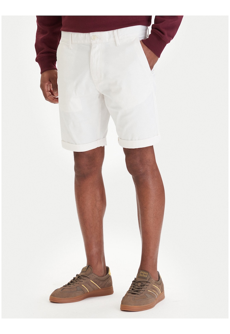 Pantaloni regular fit scurti chino