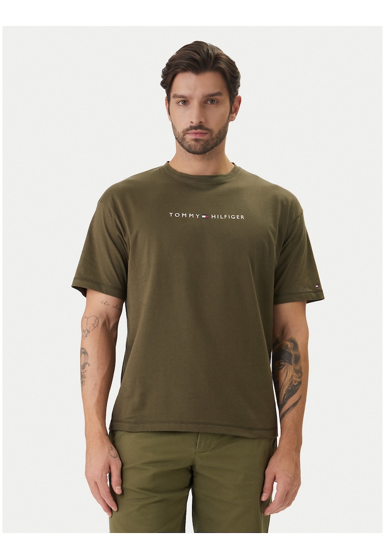Tricou regular fit din bumbac cu decolteu la baza gatului si imprimeu text pe piept