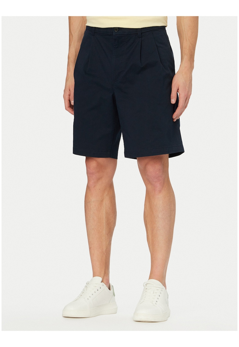 Pantaloni scurti cu buzunare laterale si detaliu logo