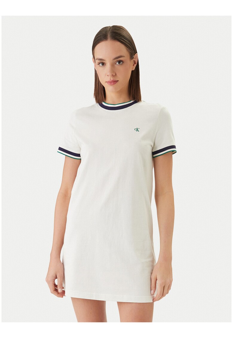 Rochie tricou cu decolteu la baza gatului