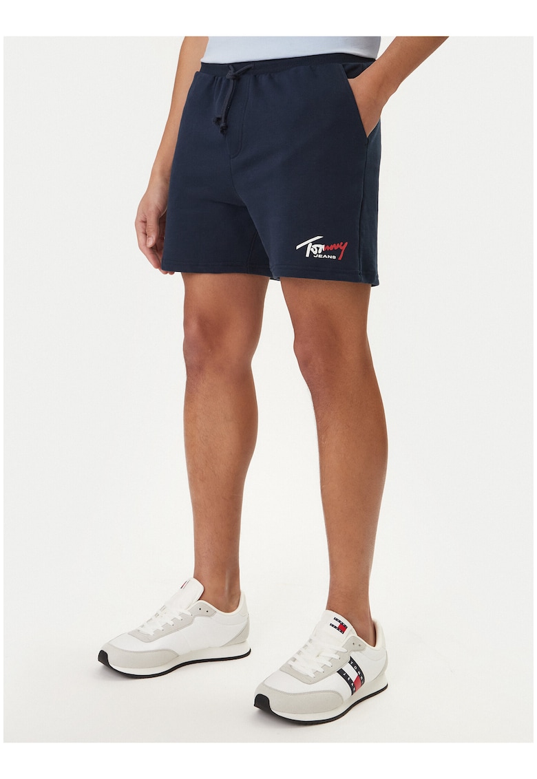 Pantaloni scurti uni pentru antrenament cu buzunare -
