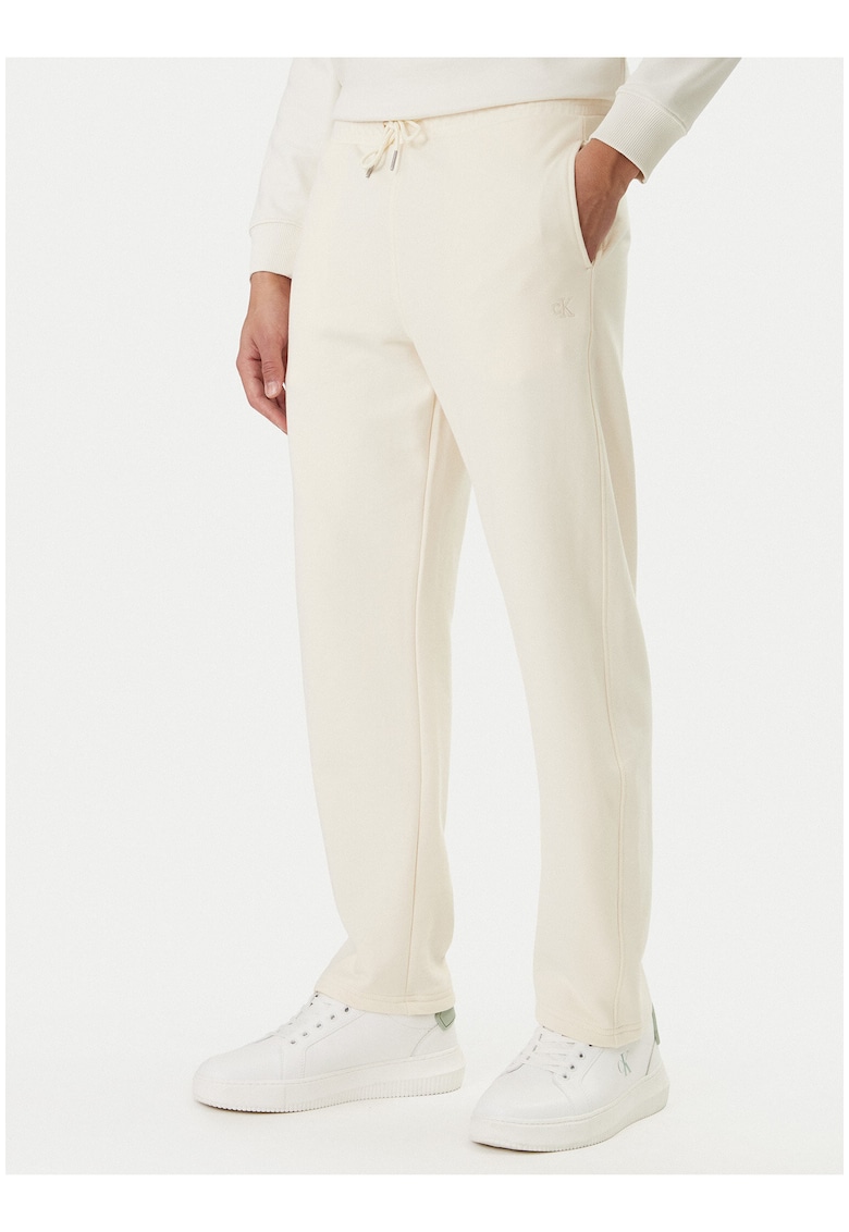Pantaloni de trening drepti cu buzunare laterale