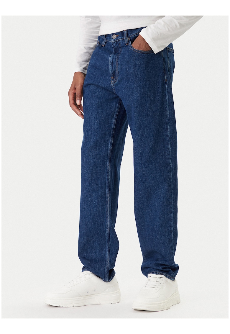 Blugi relaxed fit cu model uni