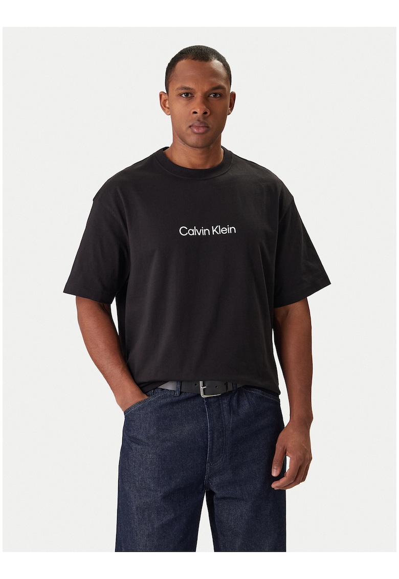 Tricou cu maneci cazute si imprimeu pe piept -