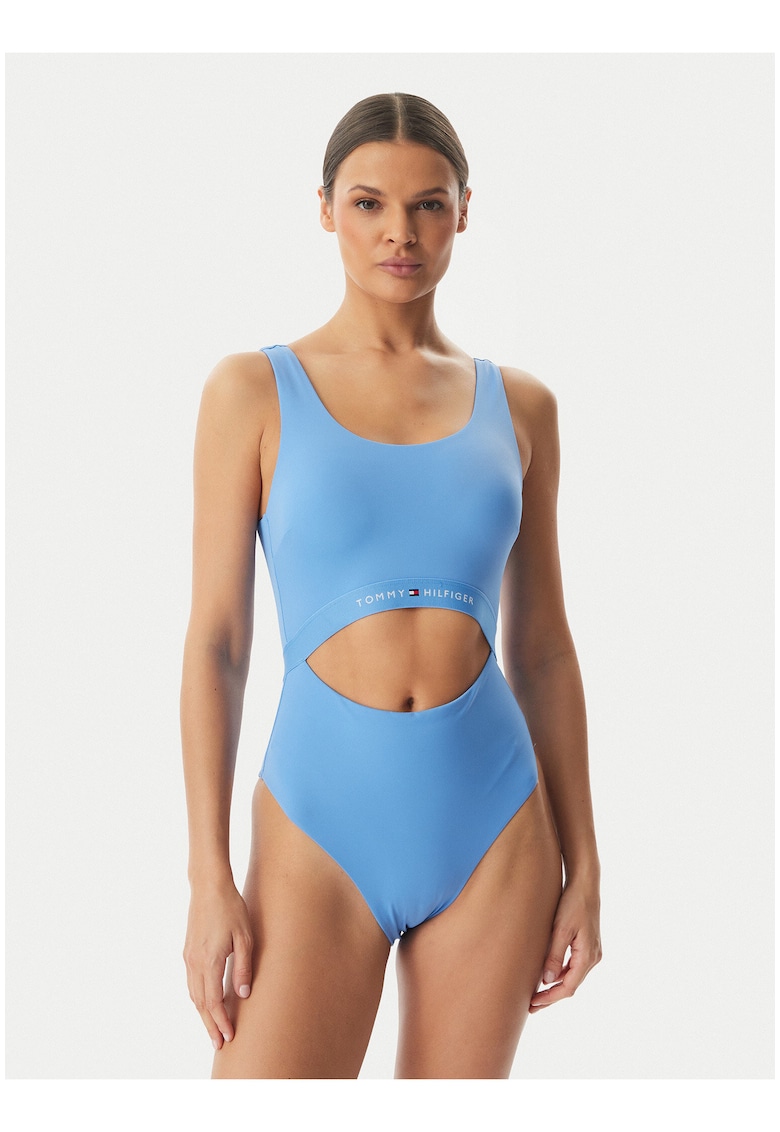 Costum de baie intreg uni cu detaliu decupat -