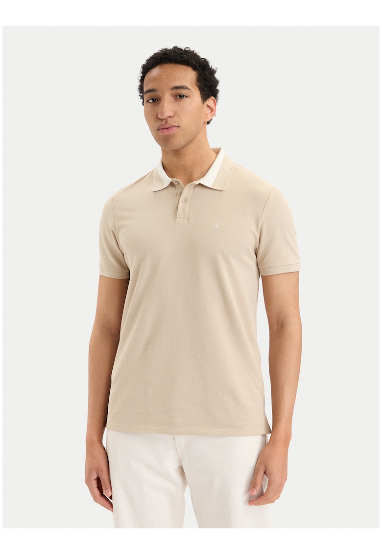 Tricou polo regular fit cu guler contrastant