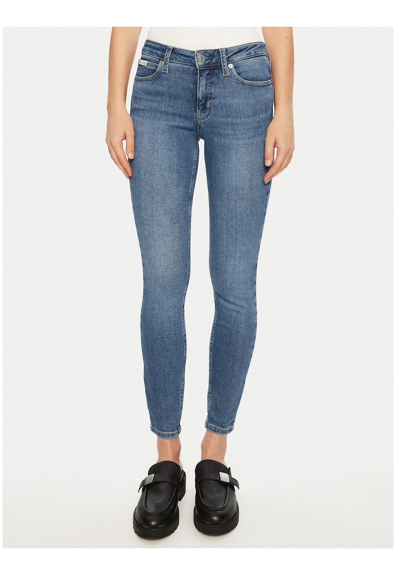 Blugi super skinny crop