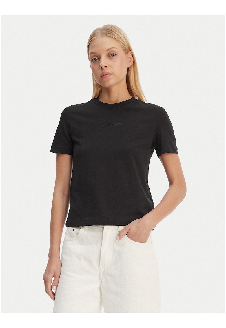 Tricou din bumbac cu model uni si decolteu la baza gatului -