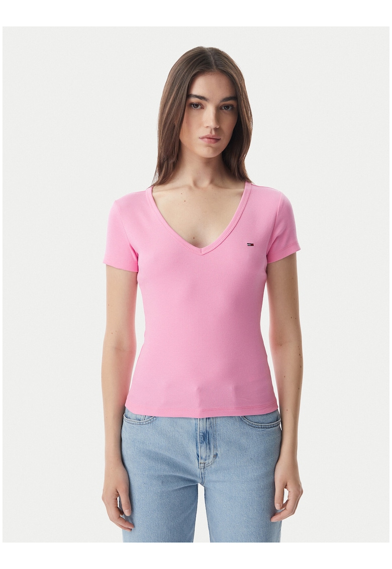 Tricou cu decolteu in V si maneci scurte