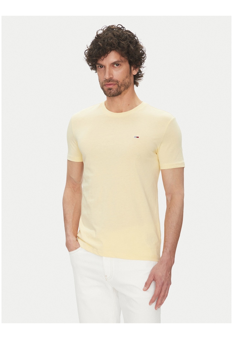 Tricou cambrat cu decolteu la baza gatului