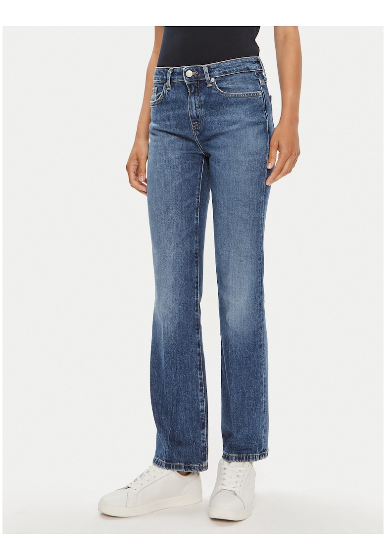 Blugi cu croiala bootcut