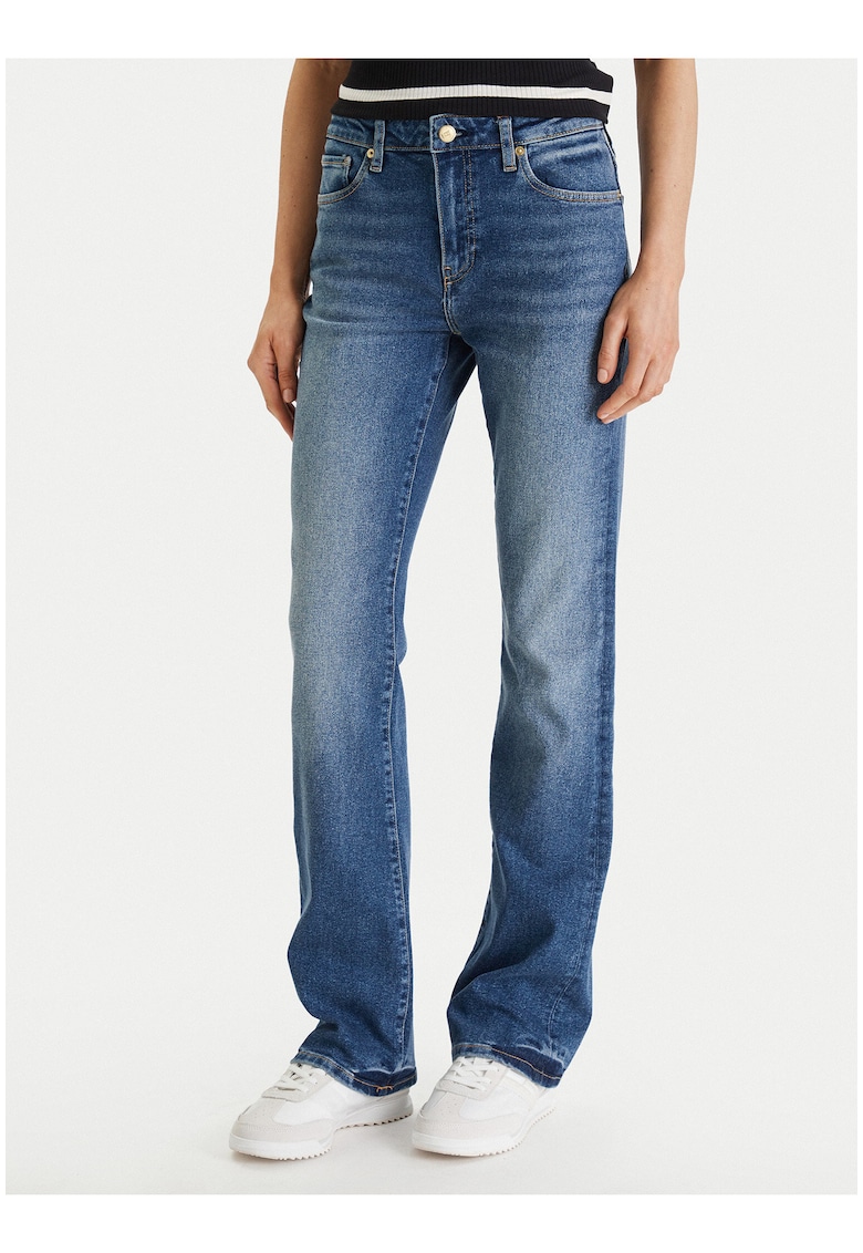 Blugi bootcut cu talie medie si buzunare