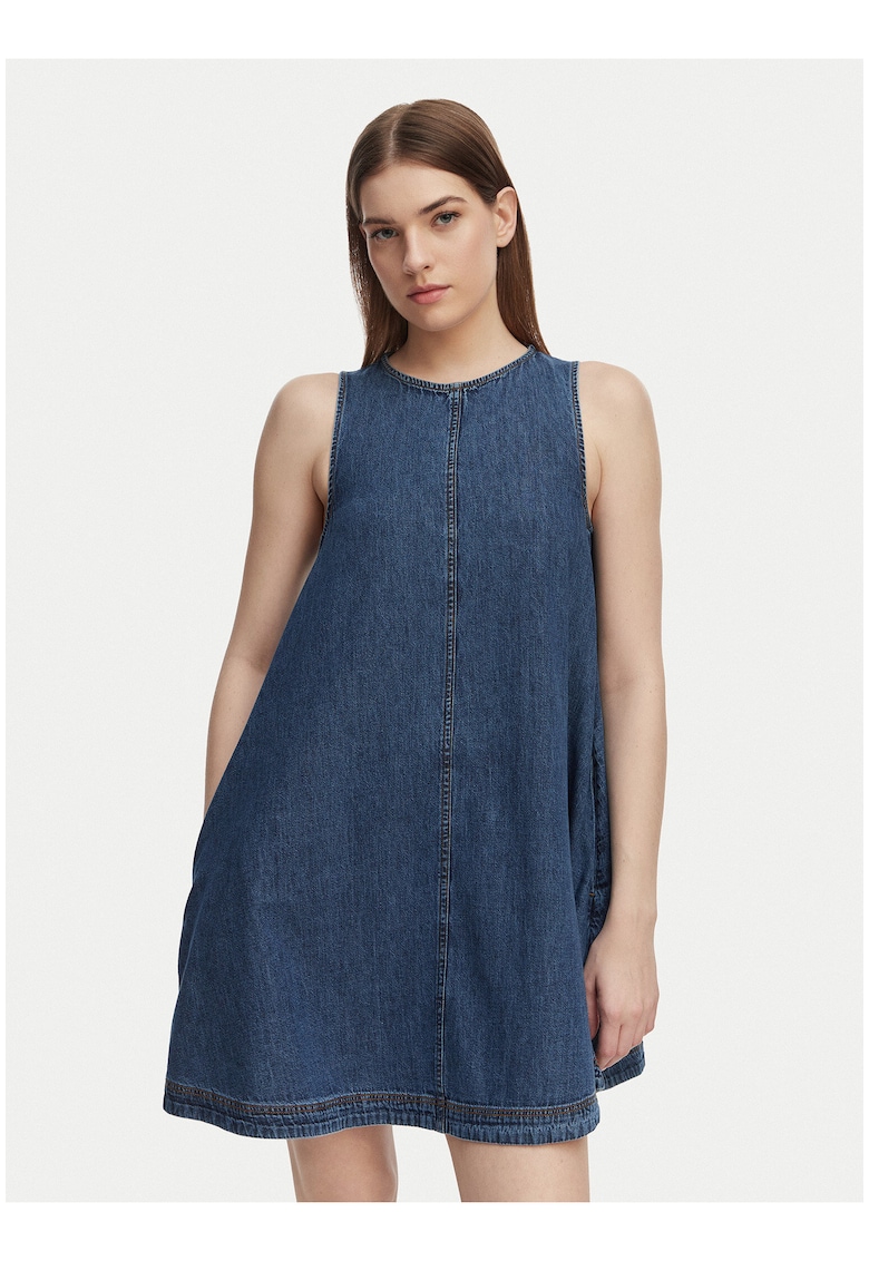 Rochie evazata din denim