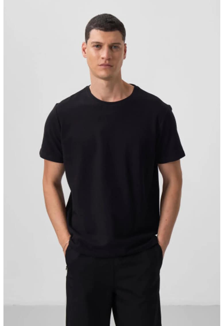 Tricou barbati - croiala regular fit - elastic - negru - bumbac 80%