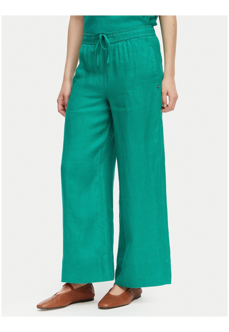Pantaloni drepti cu croiala ampla