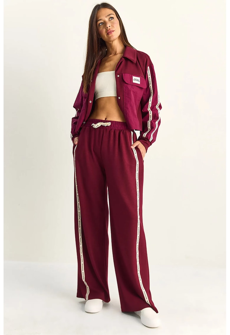 Set Coordonat Femei - Jacheta cu Guler Camasa si Pantaloni Largi - Rosu Cireasa - Poliester