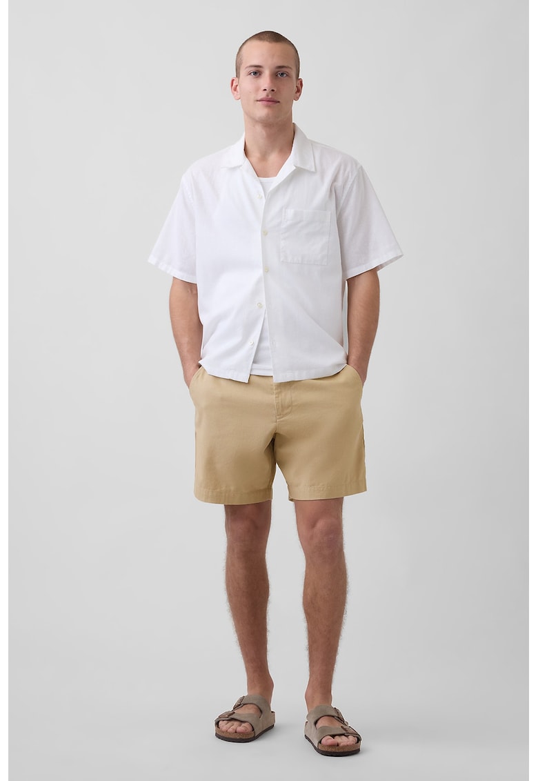 Pantaloni scurti din amestec de in cu buzunare - Maro camel