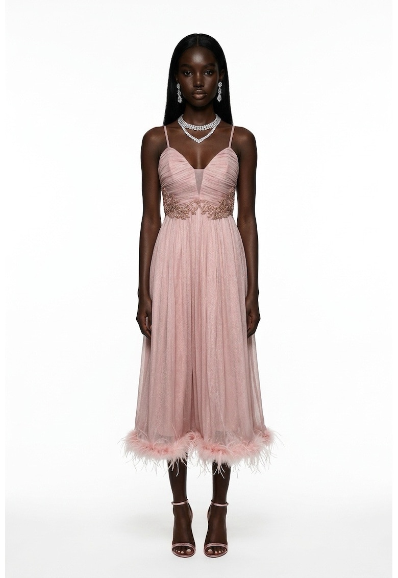 Rochie din matase naturala metalizata roz pudrat cu broderie rose gold si pene de strut MIA