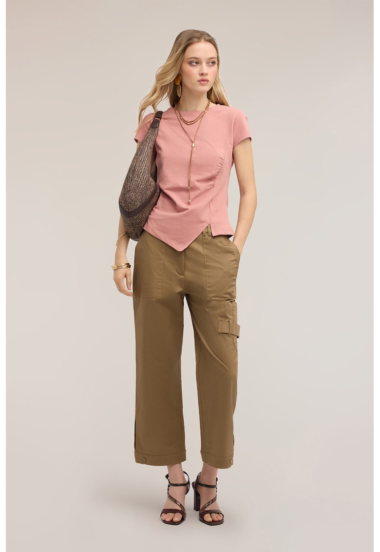 Pantaloni crop cu croiala evazata - Maro camel
