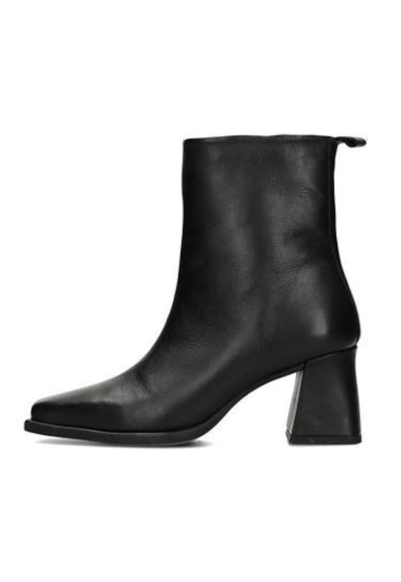 Botine din piele cu toc inalt