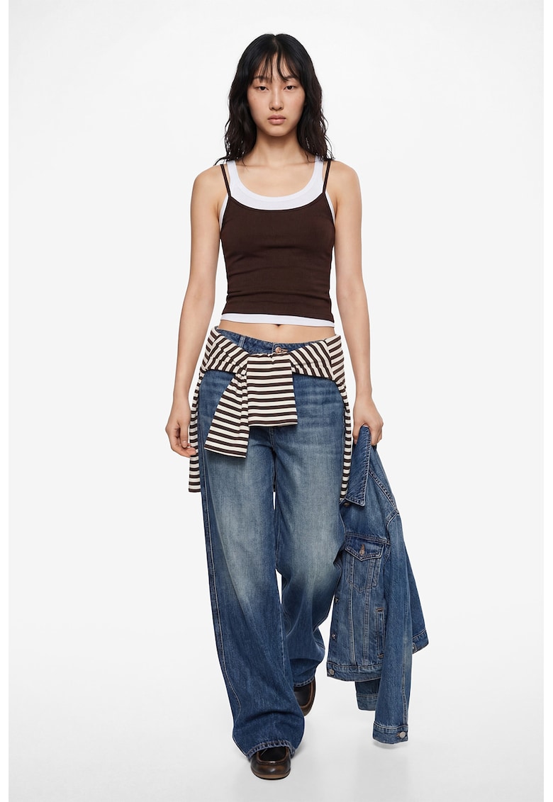 Top slim fit cu bretele subtiri