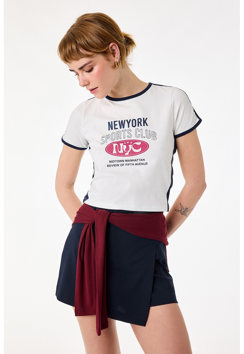 Tricou crop cu imprimeu Sporty - Alb