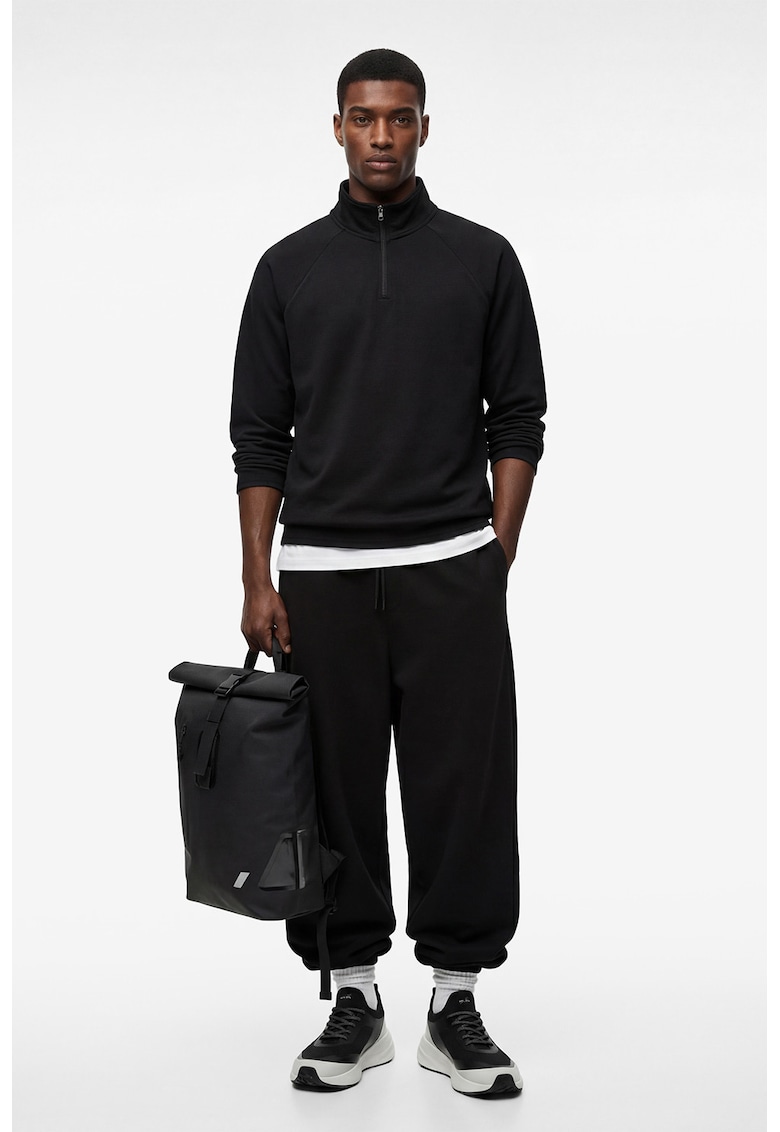 Pantaloni cu buzunare laterale - Negru