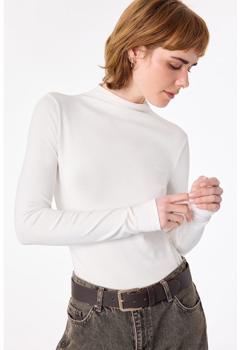 Bluza slim fit cu guler scurt - Ecru