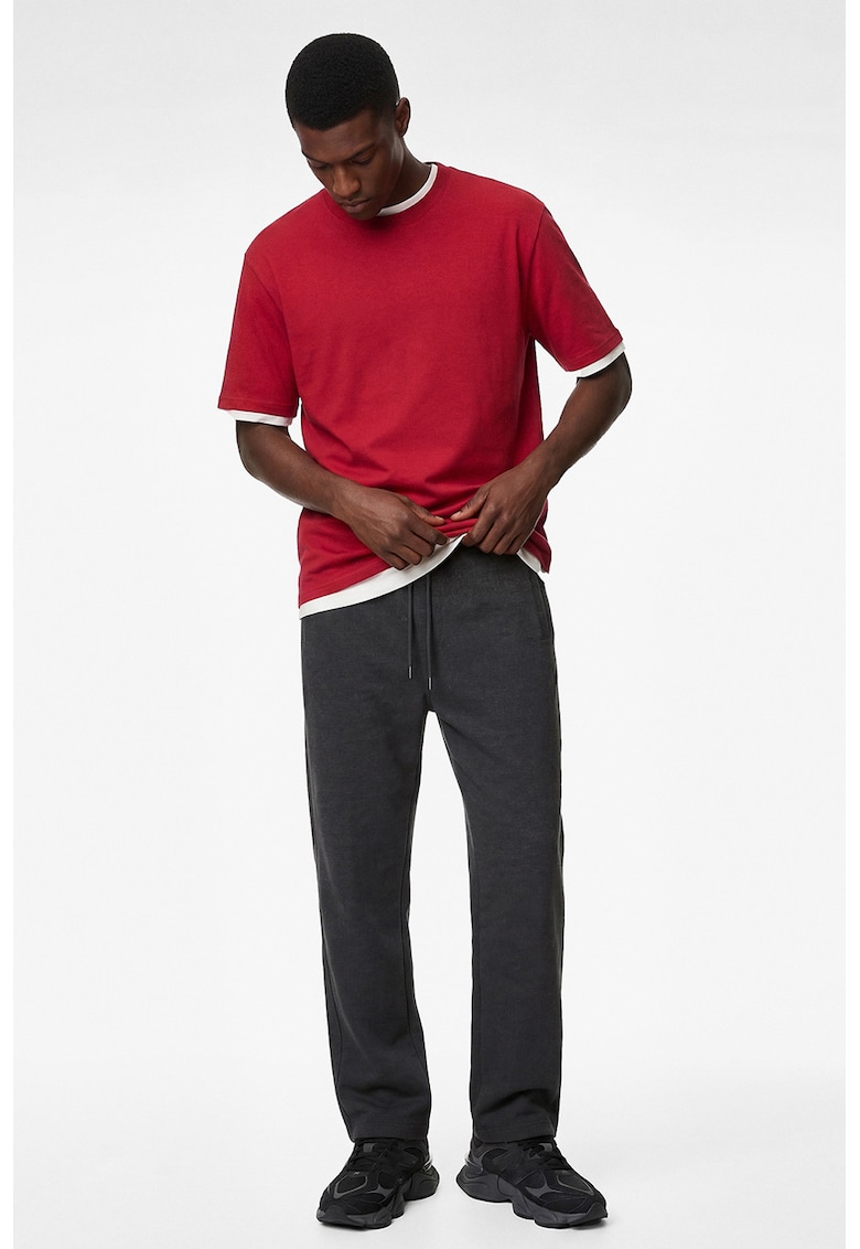 Pantaloni de trening cu snururi si buzunare laterale - Gri melange