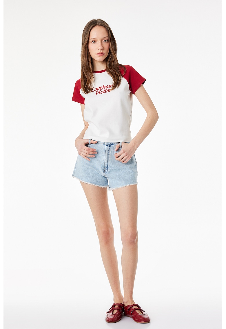 Tricou slim fit cu maneci raglan - Rosu/Alb