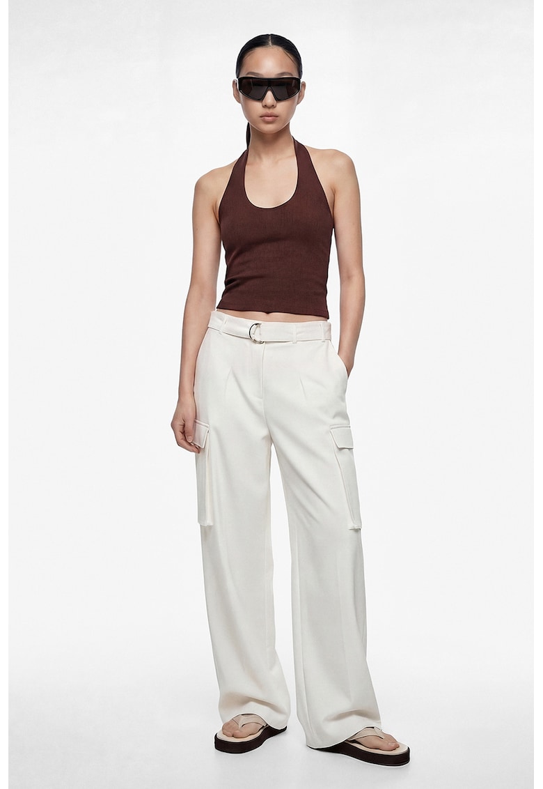 Top crop cu decolteu halter - Maro