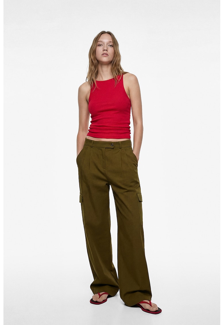 Top slim fit cu decolteu barcuta - Rosu aprins