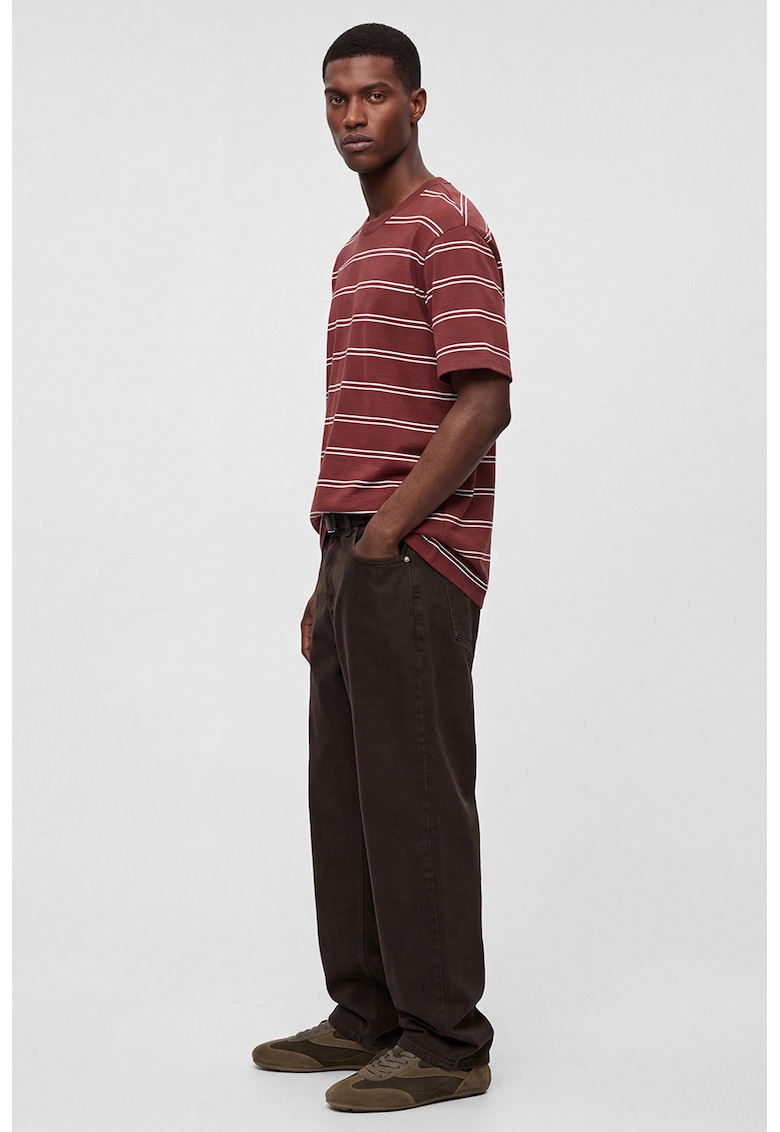 Tricou cu dungi si decolteu la baza gatului - Alb/Rosu inchis