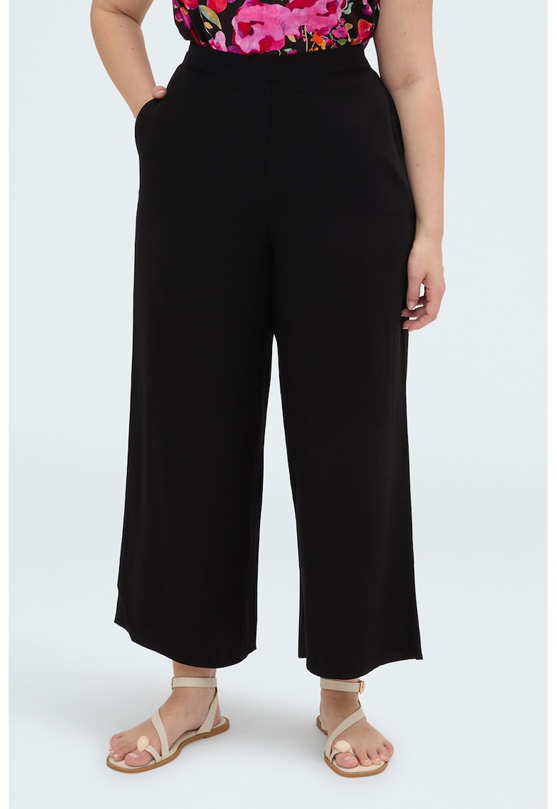 Pantaloni crop cu croiala ampla - Negru