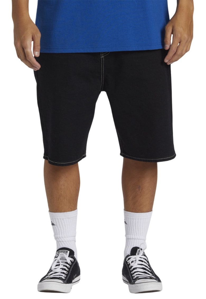Pantaloni scurti de blugi Saturn