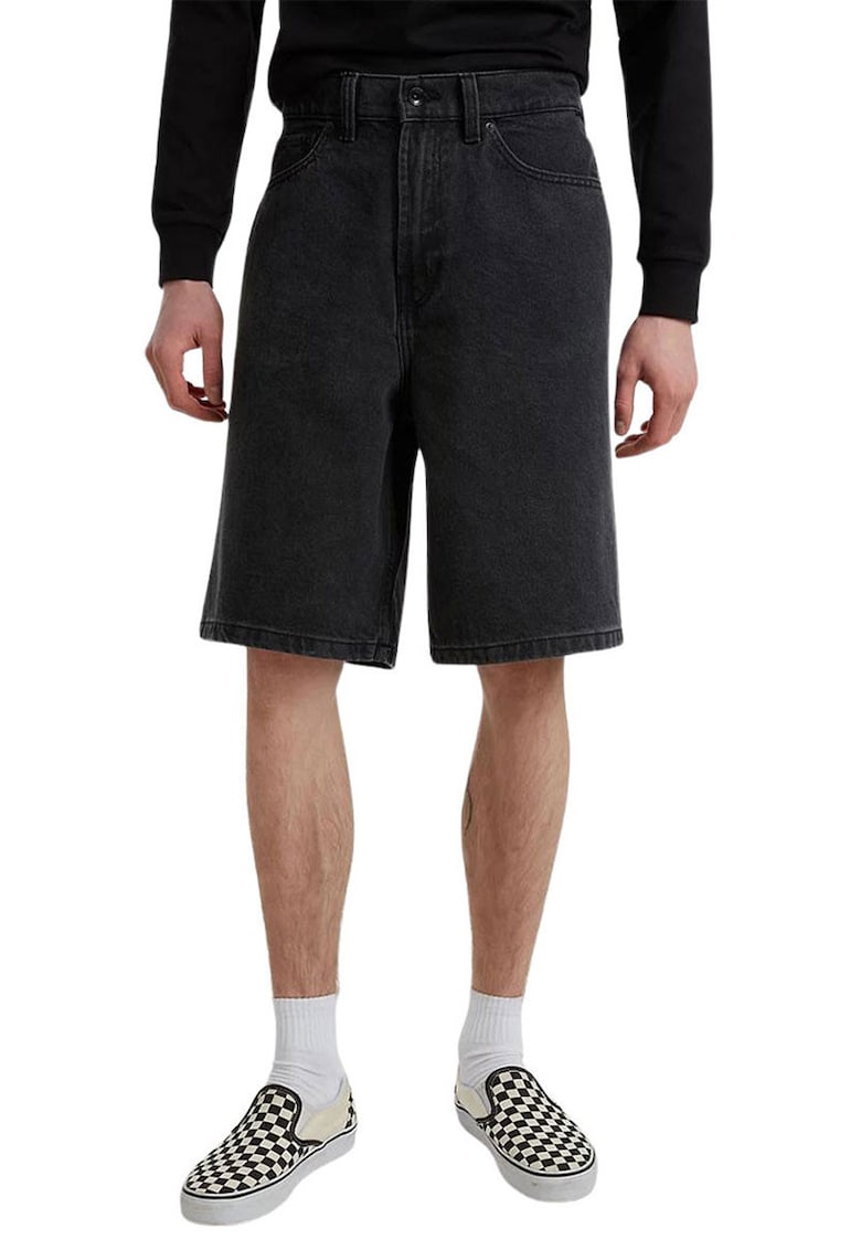 Blugi scurti baggy fit cu buzunare si model uni
