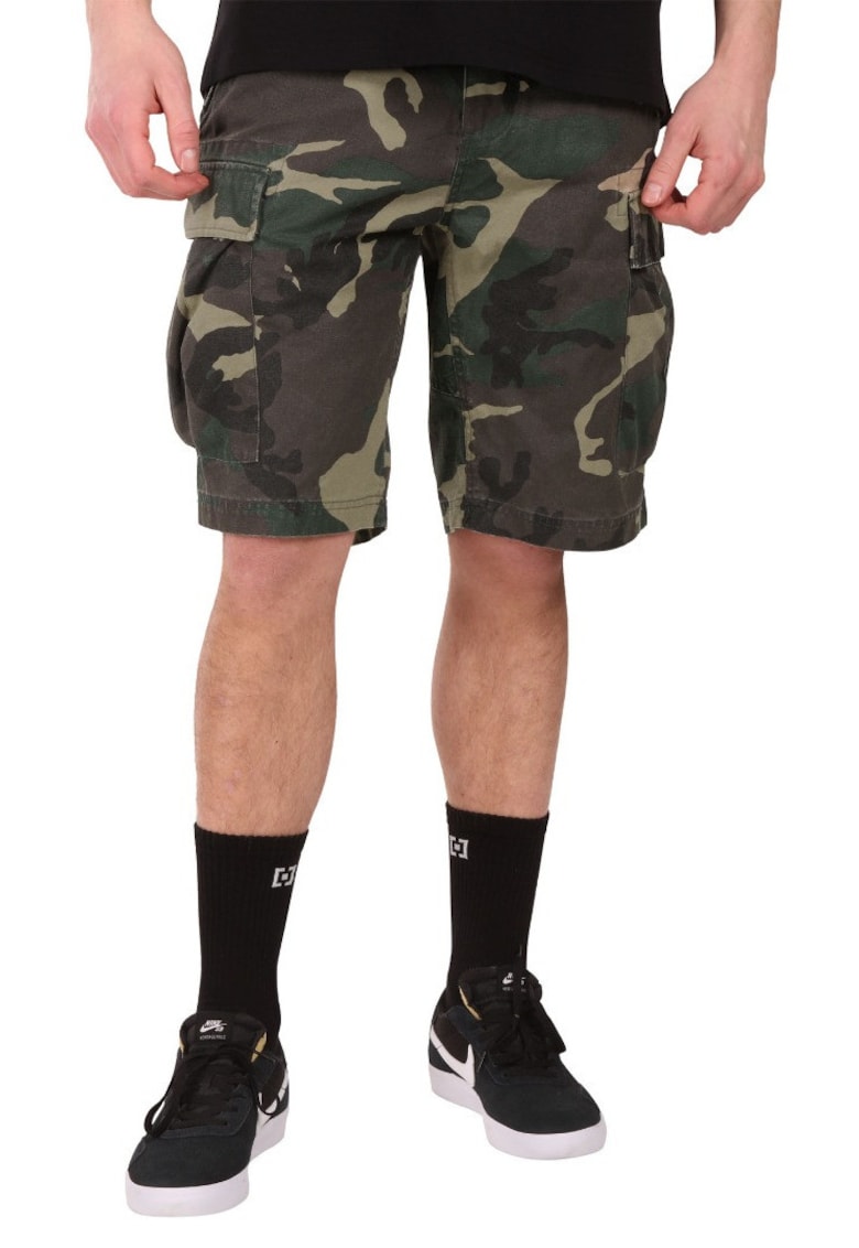 Pantaloni scurti cu imprimeu camuflaj