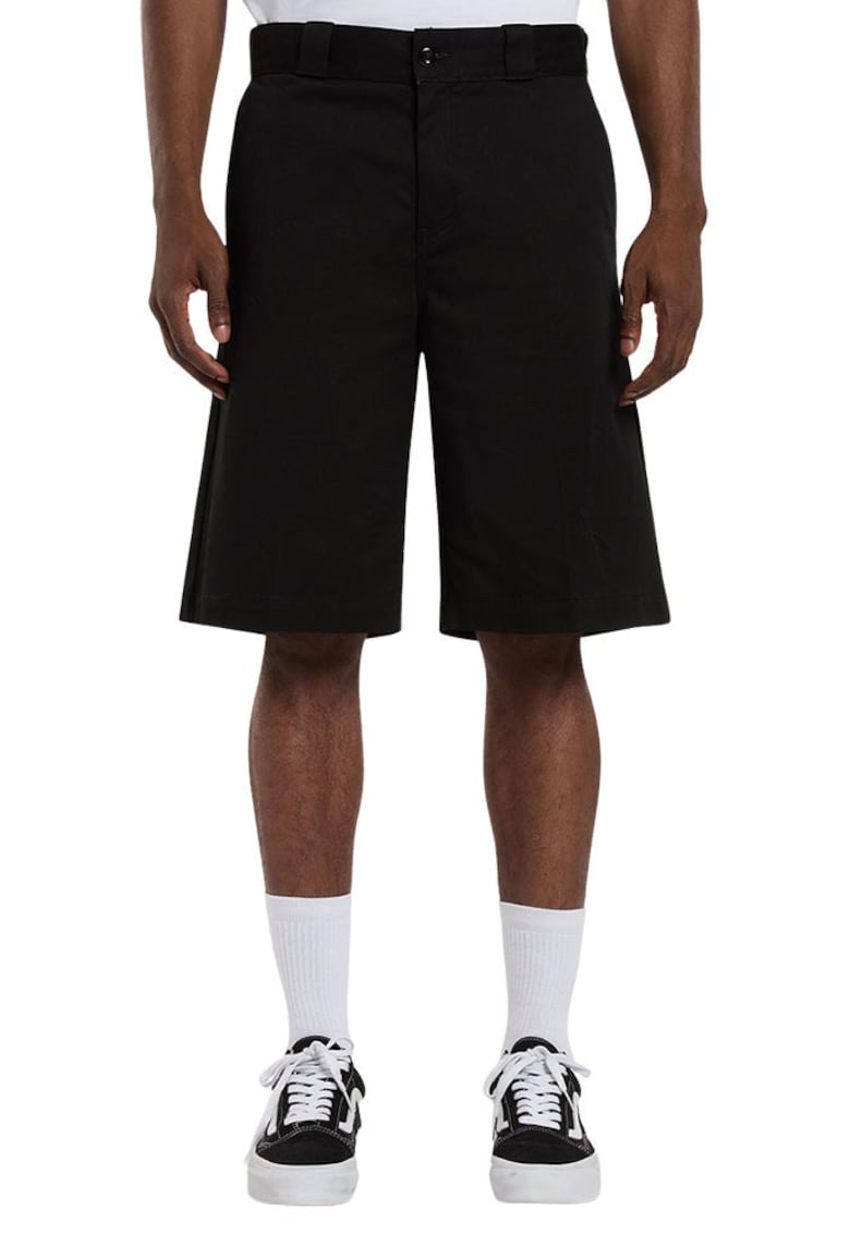 Pantaloni scurti chino din bumbac cu logo discret