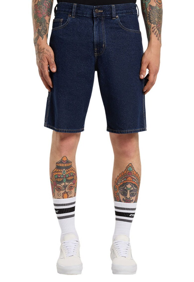 Blugi scurti regular fit cu logo discret