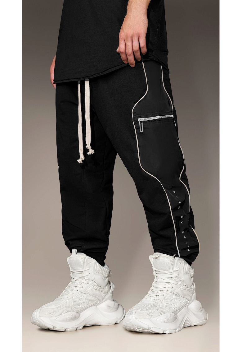 Pantaloni AKASHA - P17404 - Negru