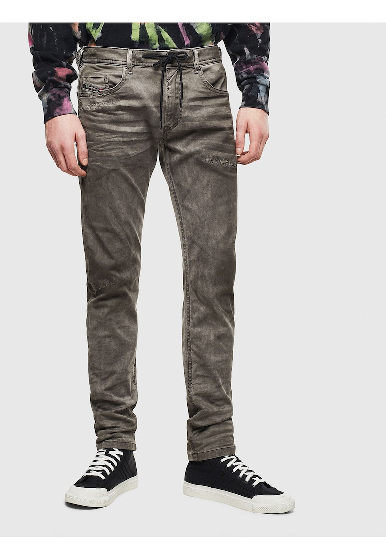Blugi cu croiala slim fit