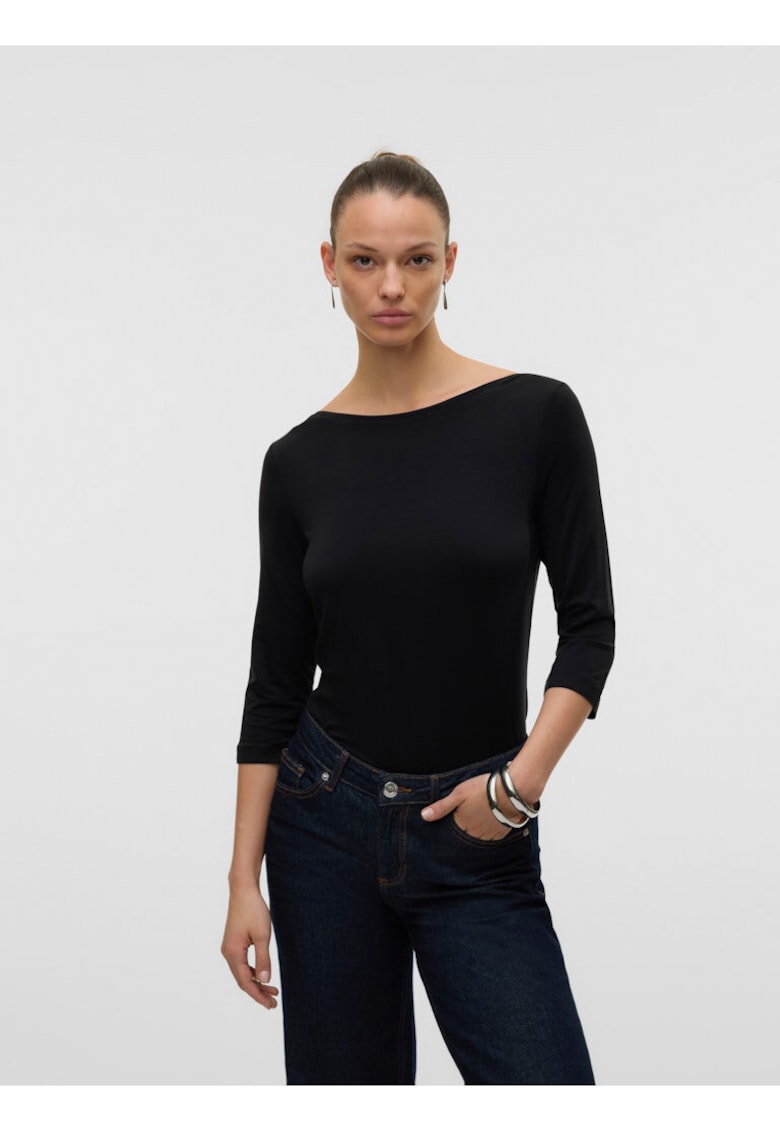Bluza cu decolteu barcuta si maneci 3/4