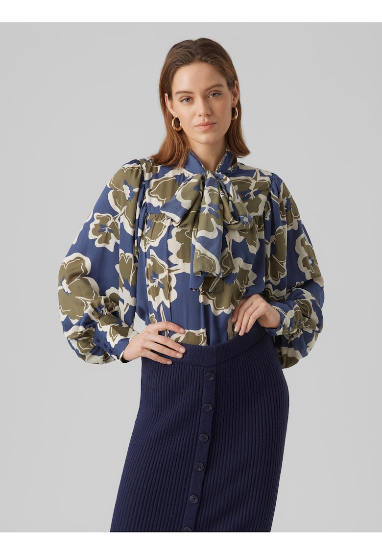 Bluza cu imprimeu floral si panglica