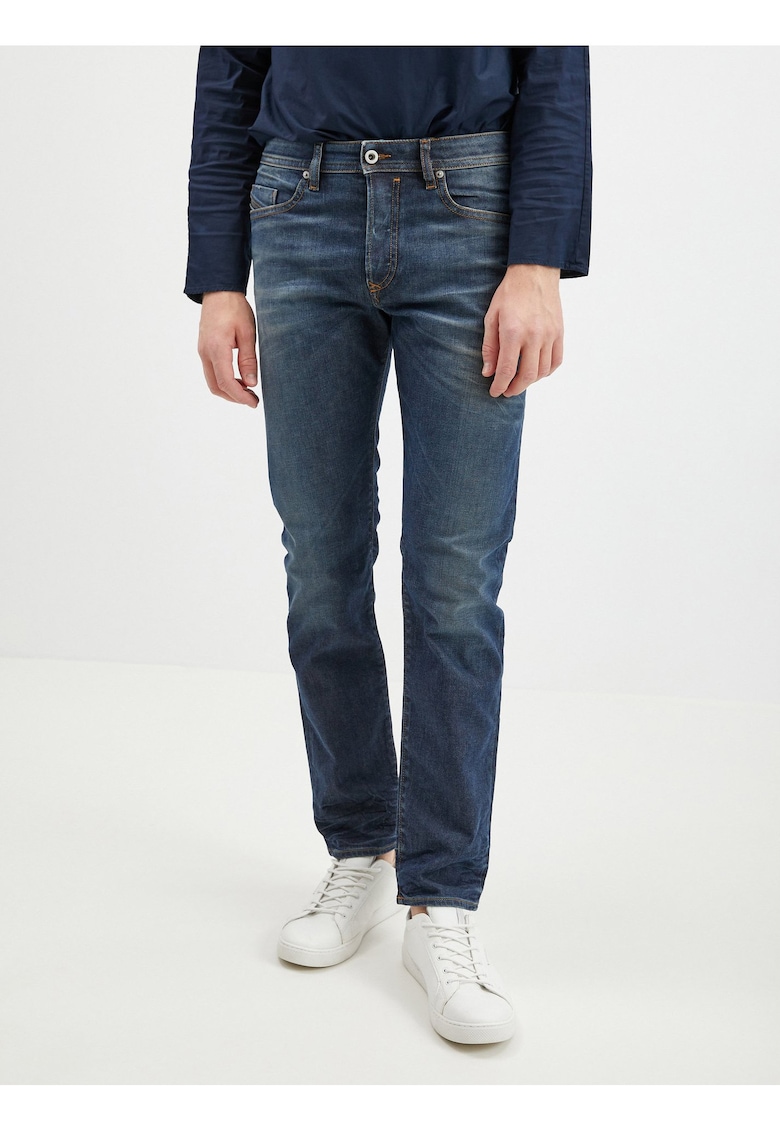 Blugi cu croiala slim fit -