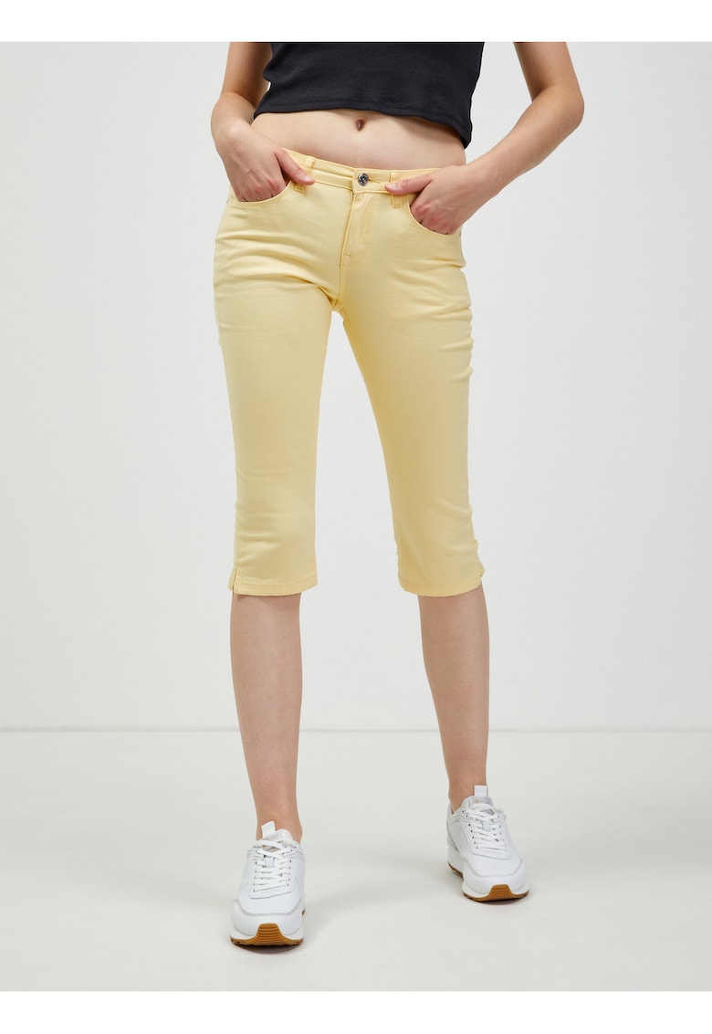 Pantaloni trei sferturi slim fit