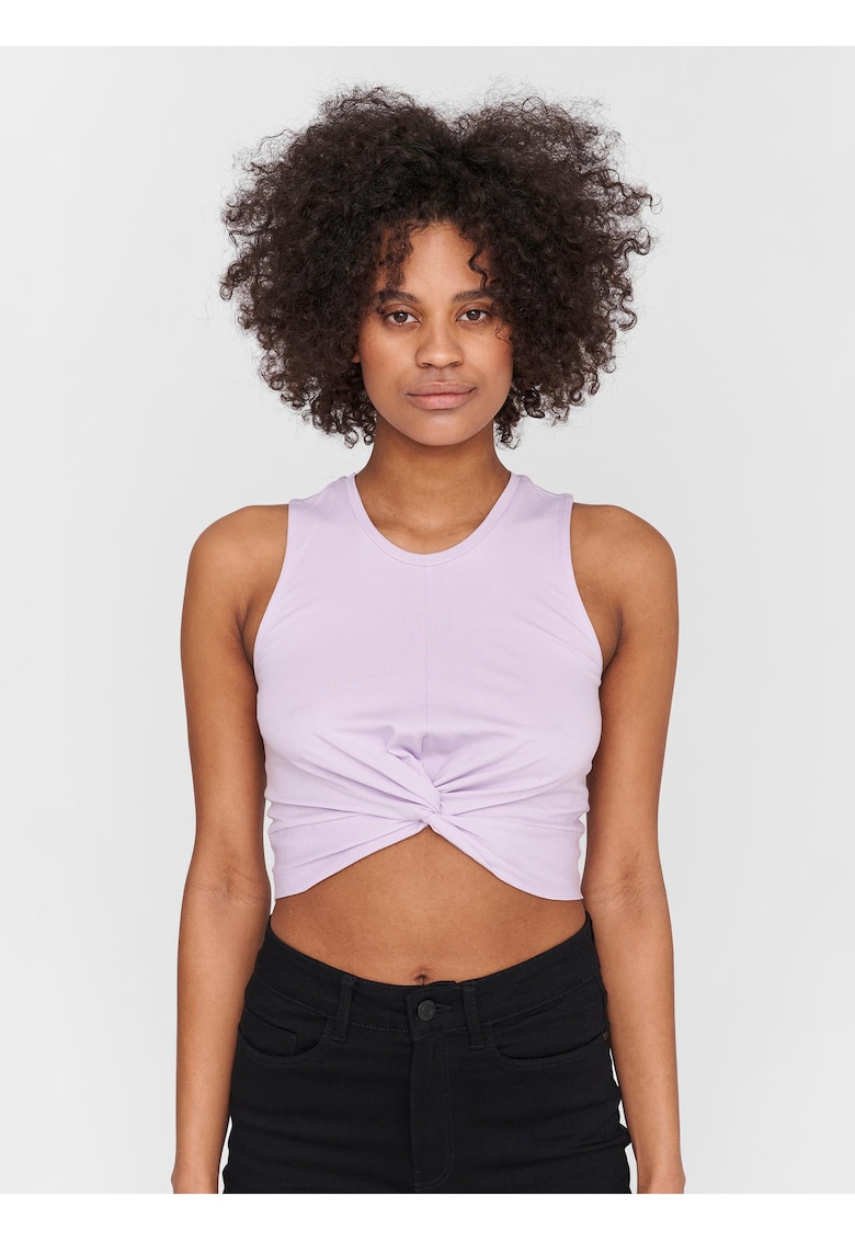 Top crop cu model uni si detaliu rasucit -