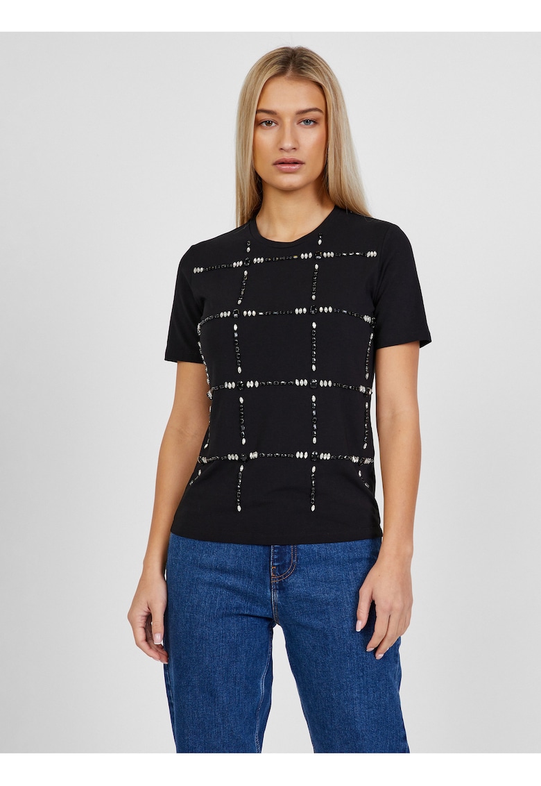 Tricou cu margele aplicate