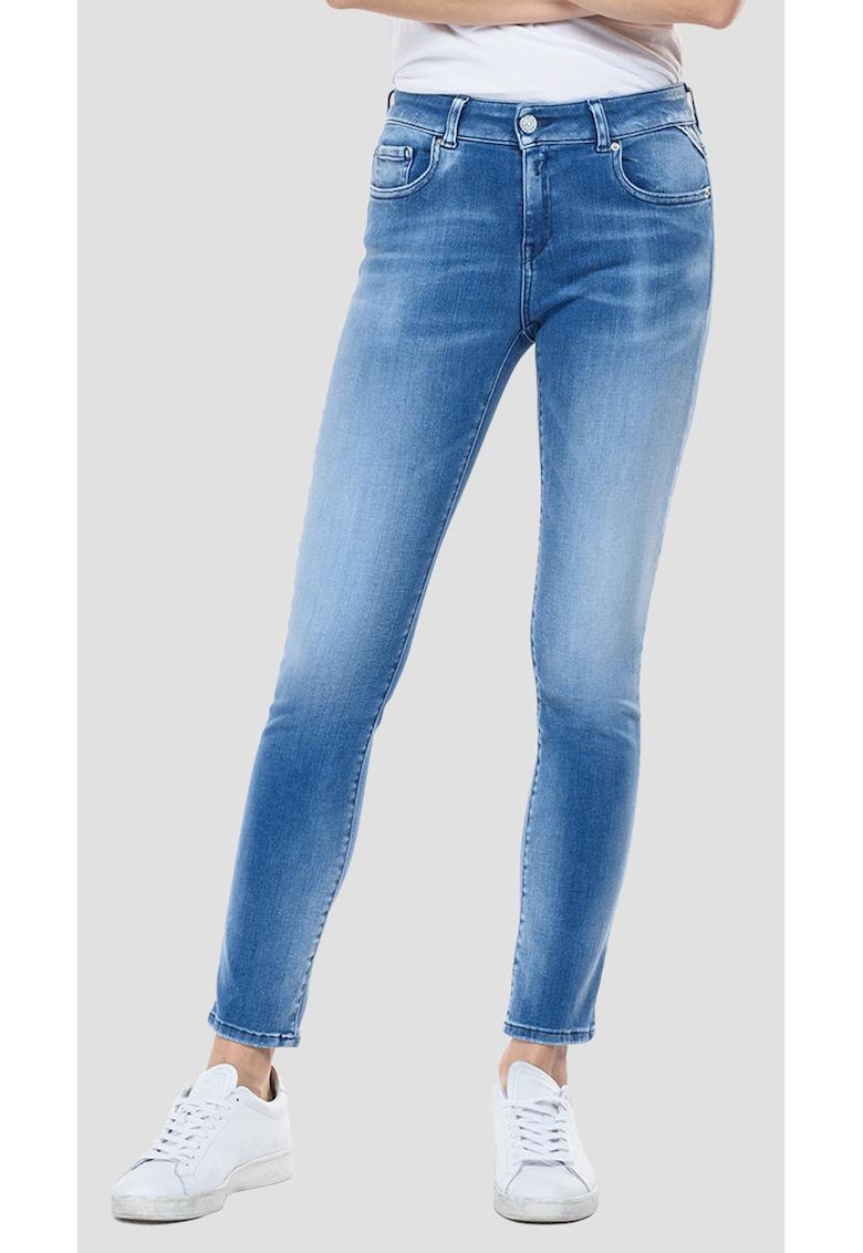 Blugi crop cu croiala slim fit