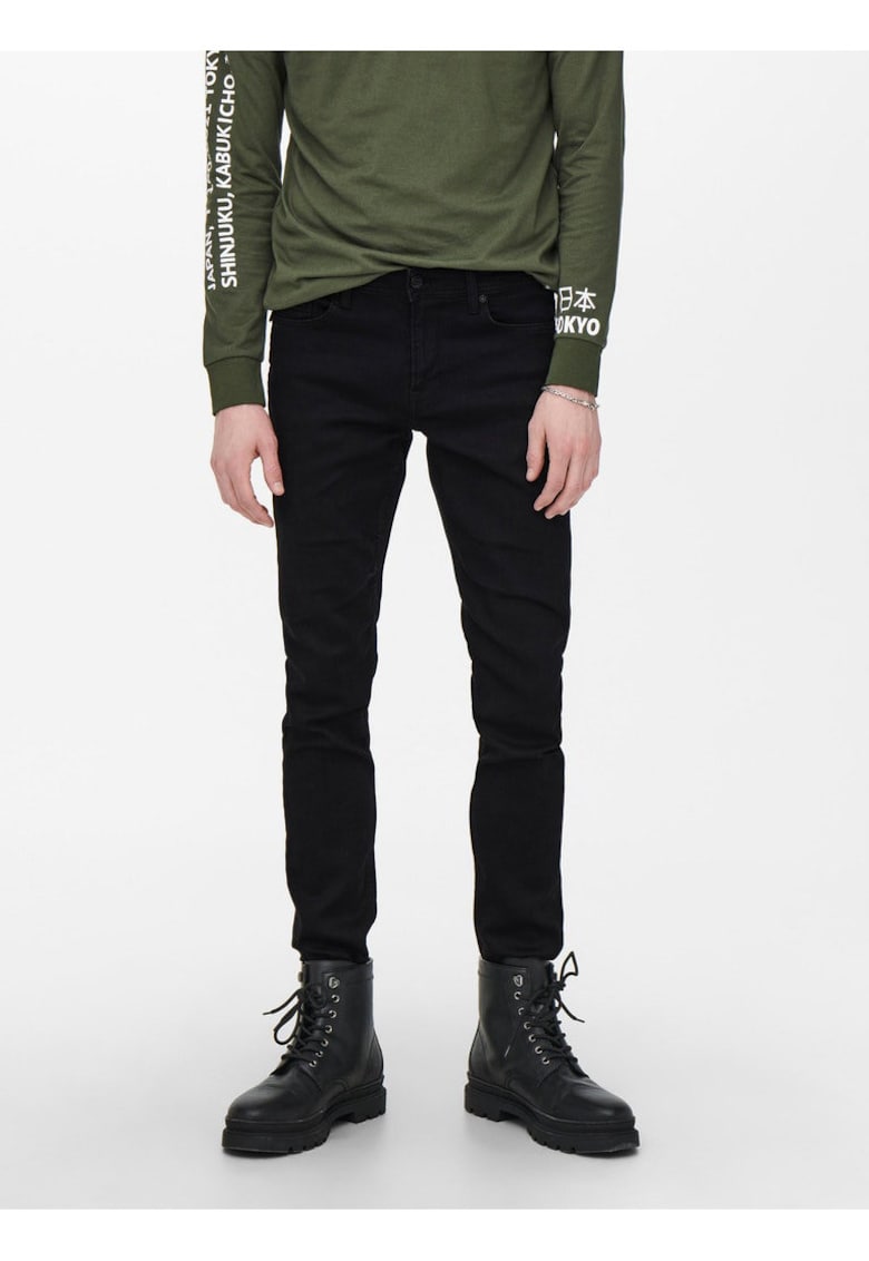 Slim fit blugi uni