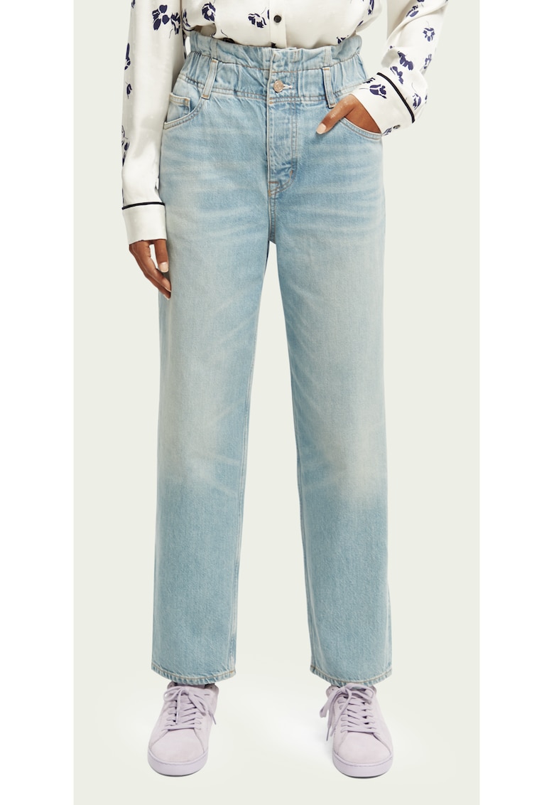 Jeans cu croiala dreapta